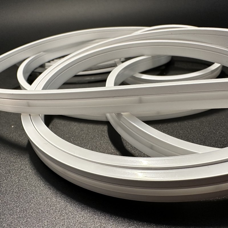 Podwójny silikonowy neon 5M / rolka LED Neon Strip Light 1800K - 6500K Temperatura barwowa